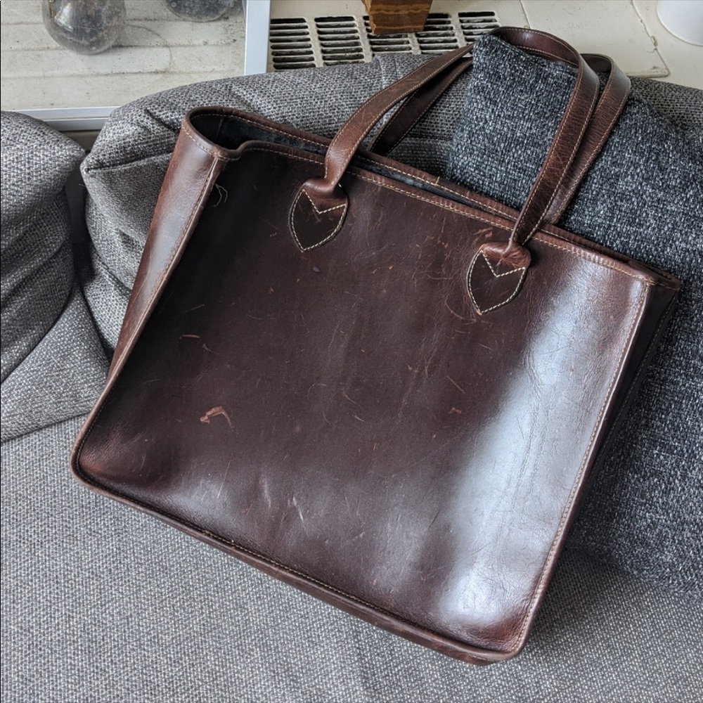 ♥️Rich Burgundy Leather Tote Bag